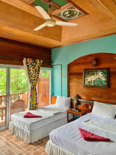 Deluxe Double or Twin Room with Fan — Koh Tao Tropicana Resort