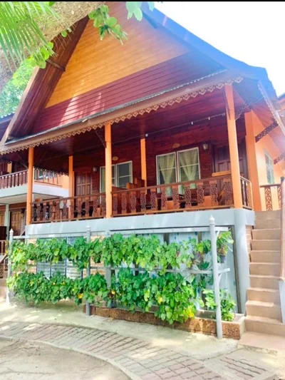 Standard Double or Twin Room with AC — Koh Tao Tropicana Resort